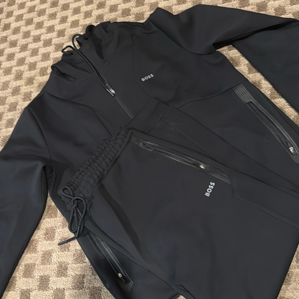 Boss XL sweat suit